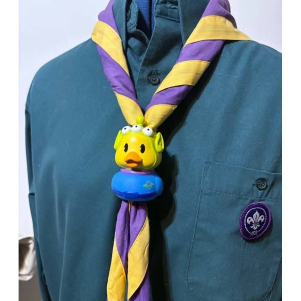 three-eyed-alien-duck-woggle neckerchief woggle